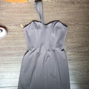 One strap dress!